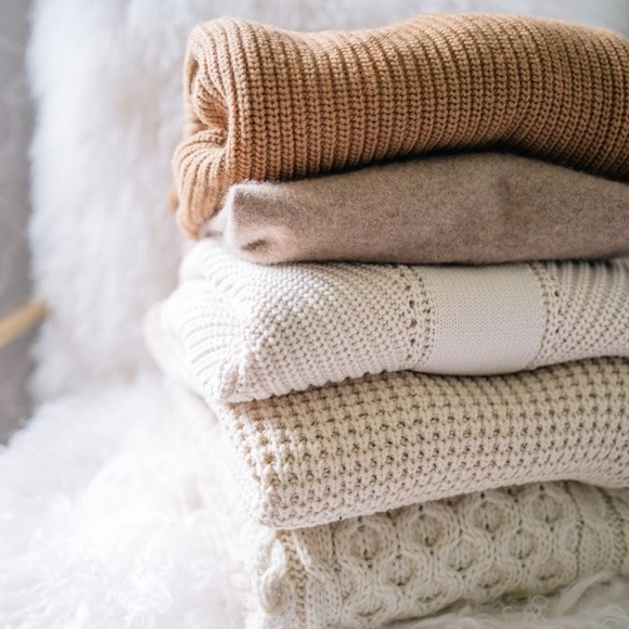 🌻SHOPPING IS OUR CARDIO🌻 - Picture 4 of 6